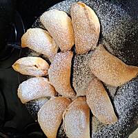 Drożdżowo-kruche-pyszne pierożki z jabłkami 