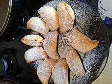 Fot. mania233, Drożdżowo-kruche-pyszne pierożki z jabłkami 