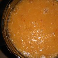 Koktajl z pomarańczą, marchewką, jabłkiem, bananem, imbirem i siemieniem lnianym 