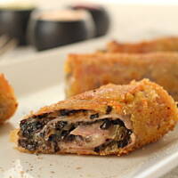 Chrupiące rolki z szynki