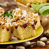 Placek drożdżowy ze śliwkami