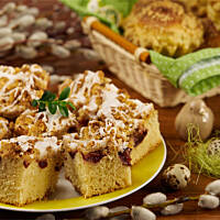 Placek drożdżowy ze śliwkami