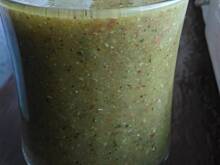 Fot. Wróbelek, Koktajl z kiwi, pomarańczy, selera, winogron oraz natki pietruszki