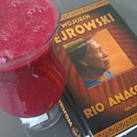 koktajl z burakiem, cytryną, greipfrutem, bananem i chia