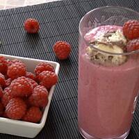 Lodowy koktajl malinowo-bananowy