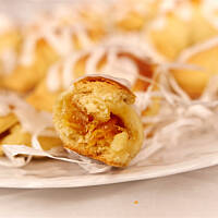 Rogaliki z konfiturą pomarańczową