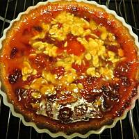 Tarta ze sliwkami z polewa migdalowa