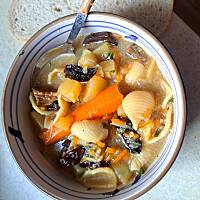 Zupa grzybowa z suszonych grzybów 