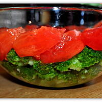 Sałatka brokułowa Babci Małgosi 