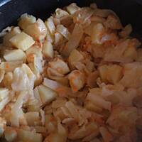 Duszona kapusta z ziemniakami