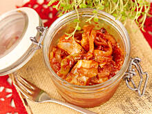 Fot. Wkn, Czerwone śledzie