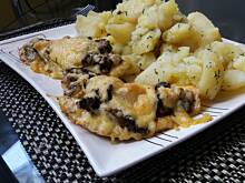 Fot. je7mima, Zapiekany drób z pieczarkami i serem