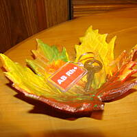 Jesienny liść z masy solnej.