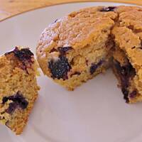 Mufiny z serem ricotta i jagodami