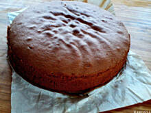 Fot. Olkka, Biszkopt kakaowy rzucany - idealny