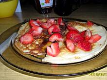 Fot. Miraska, Amerykańskie naleśniki z truskawkami
