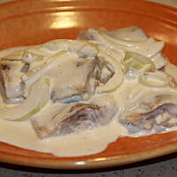 Śledzie W Śmietanie