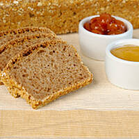 Chleb pszenno-razowy z miodem