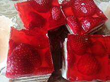 Fot. domi87, Beza orzechowa z truskawkami siostry Anastazji