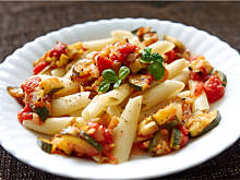 Fot. Wkn, Wege sos cukiniowo pomidorowy