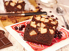 Fot. Wkn, Cynamonowiec z jabłkami i czekoladą