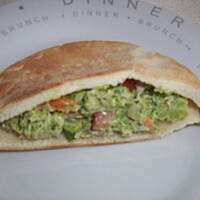 Gotowe chlebki Pita  z  farszem