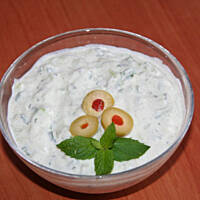 Najlepsze bardzo aromatyczne tzatziki