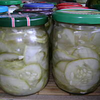 Ogórki w zalewie musztardowej