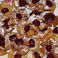 Faworki lub różyczki babci Tereski