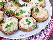 Fot. wjosna, Grillowane pieczarki z pietruszkowym pesto i mozarellą