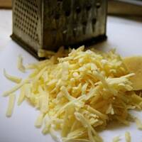 Zapiekany kurczak z pieczarkami i porem