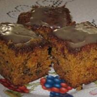 Ciasto marchewkowe z orzechami