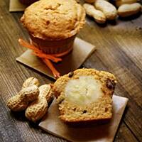 Orzechowe babeczki z czekoladą i bananem