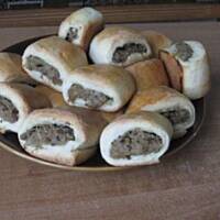 Paszteciki z grzybami leśnymi i kapustą kiszoną (Foto-krok po kroku)