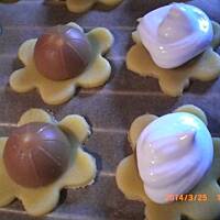 Ciastka bezowe z niespodzianka